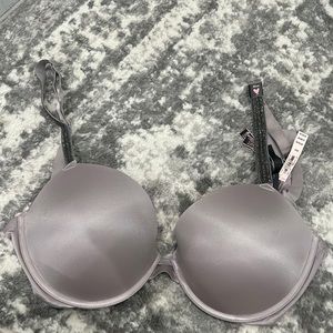NWT VS Bra padding and push up